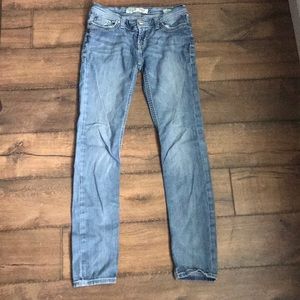👖BKE Stella Light Wash Skinny Jeans